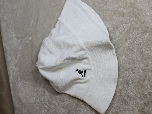 Kangol boucle pieced - boucle,