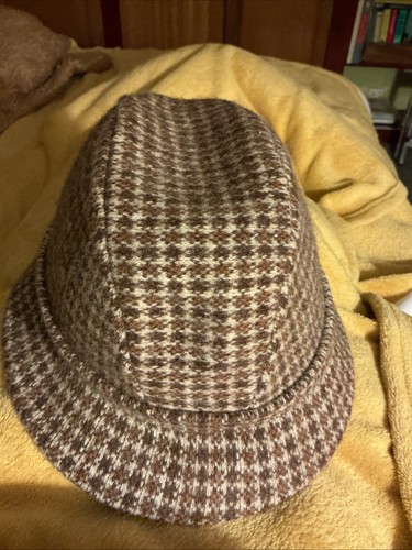 Kangol tweed looking bucket - looking,