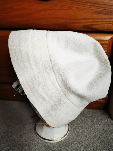 Vintage cream kangol bucket - cream,